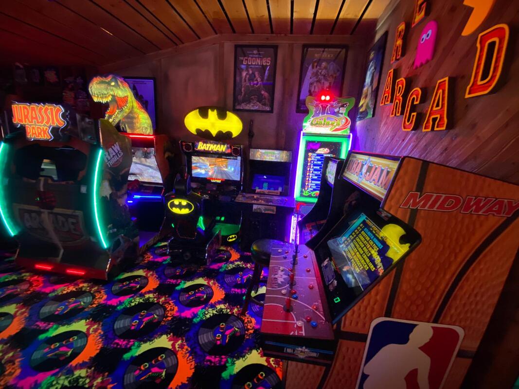 Where to Play Pinball & Arcade Games Near Me